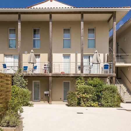 Residence Odalys Le Petit Pont Уртен Экстерьер фото